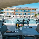 Costa Salina Hotell 4*