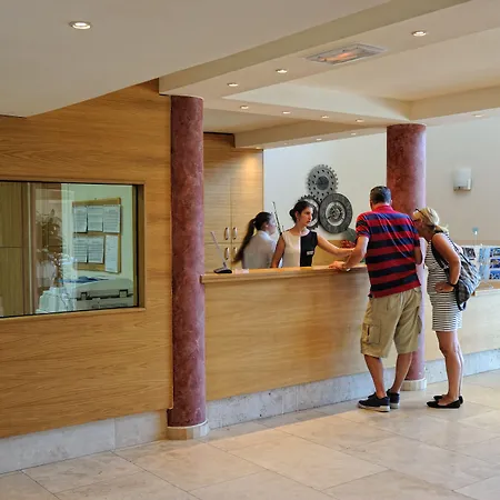 Costa Salina 4*