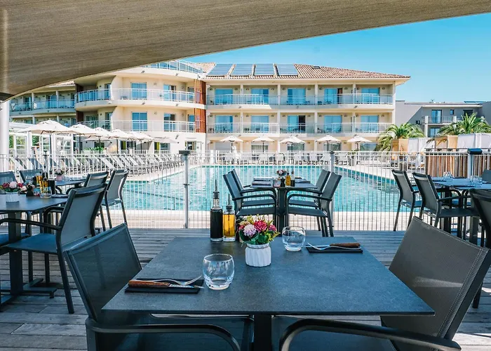 コスタ サリナ ホテル 4*