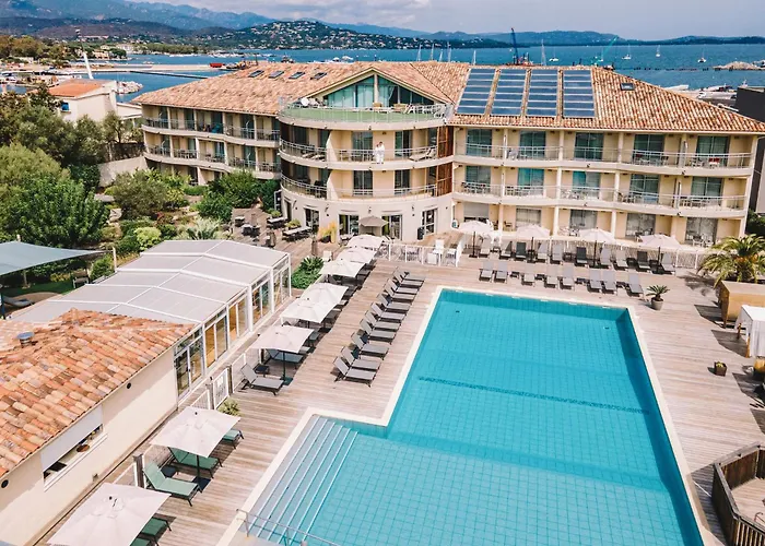 ホテル コスタ サリナ 4*